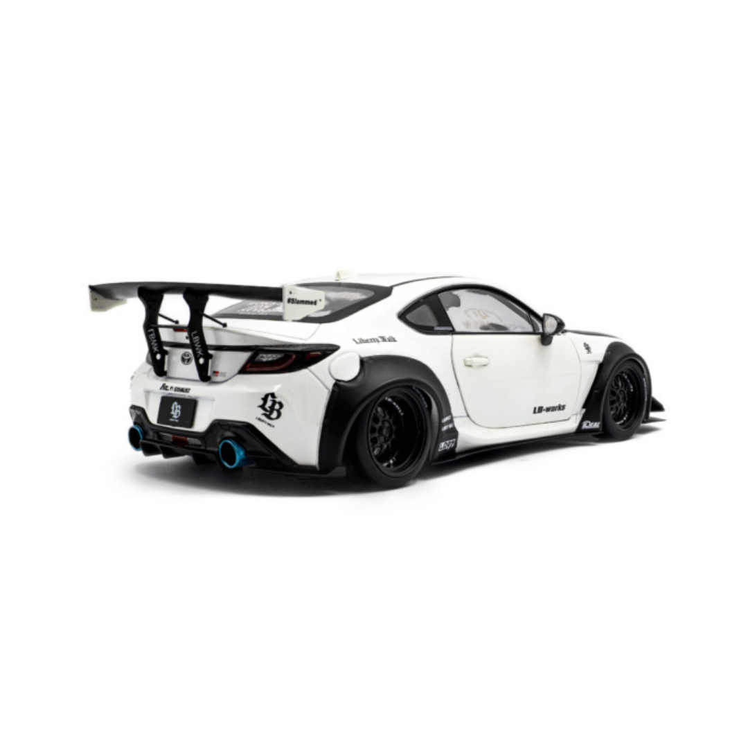 SOLIDO Scale 1:18 - 2024 Toyota GR86 LBWK Body Kit Pearl White