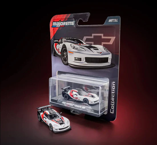 Majorette Diecast Collection Scale 1:64 - 2005 Chevrolet Corvette C6R - White