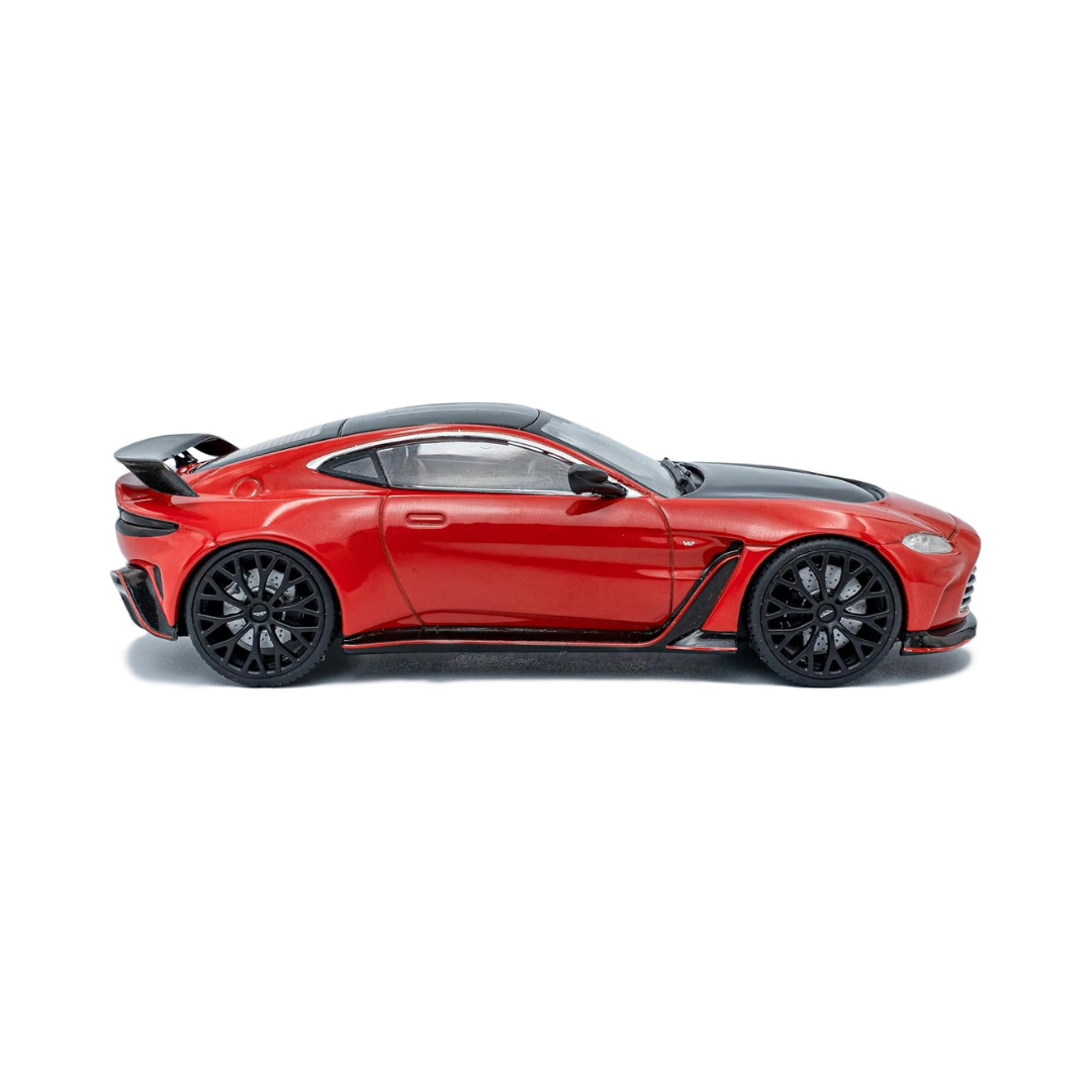 SOLIDO Scale 1:43 -Aston Martin Vantage V12 Scorpus Red 2023