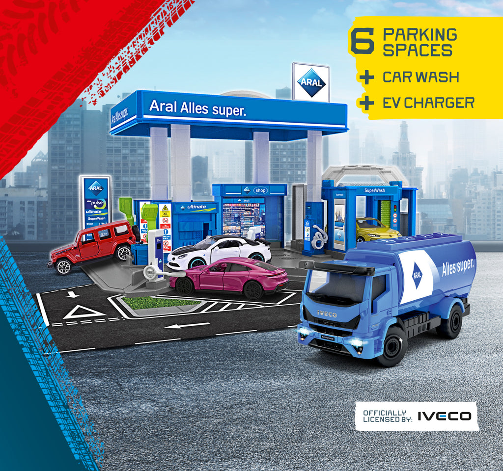 Majorette Petrol Station Aral Playset + Vehicle - Scale 1:64