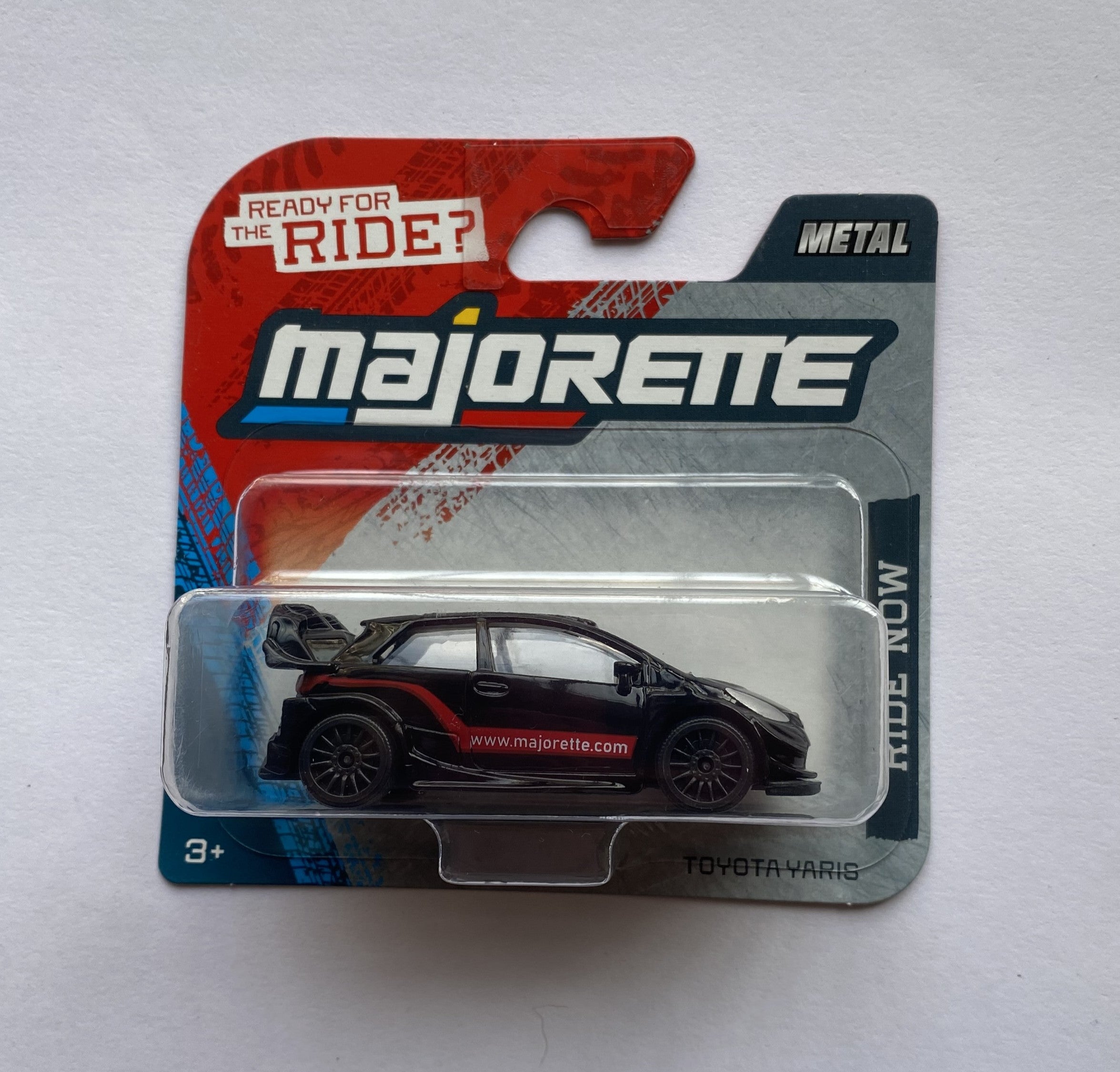 Majorette Ride Now Street Car Scale 1:64 - Toyota Yaris