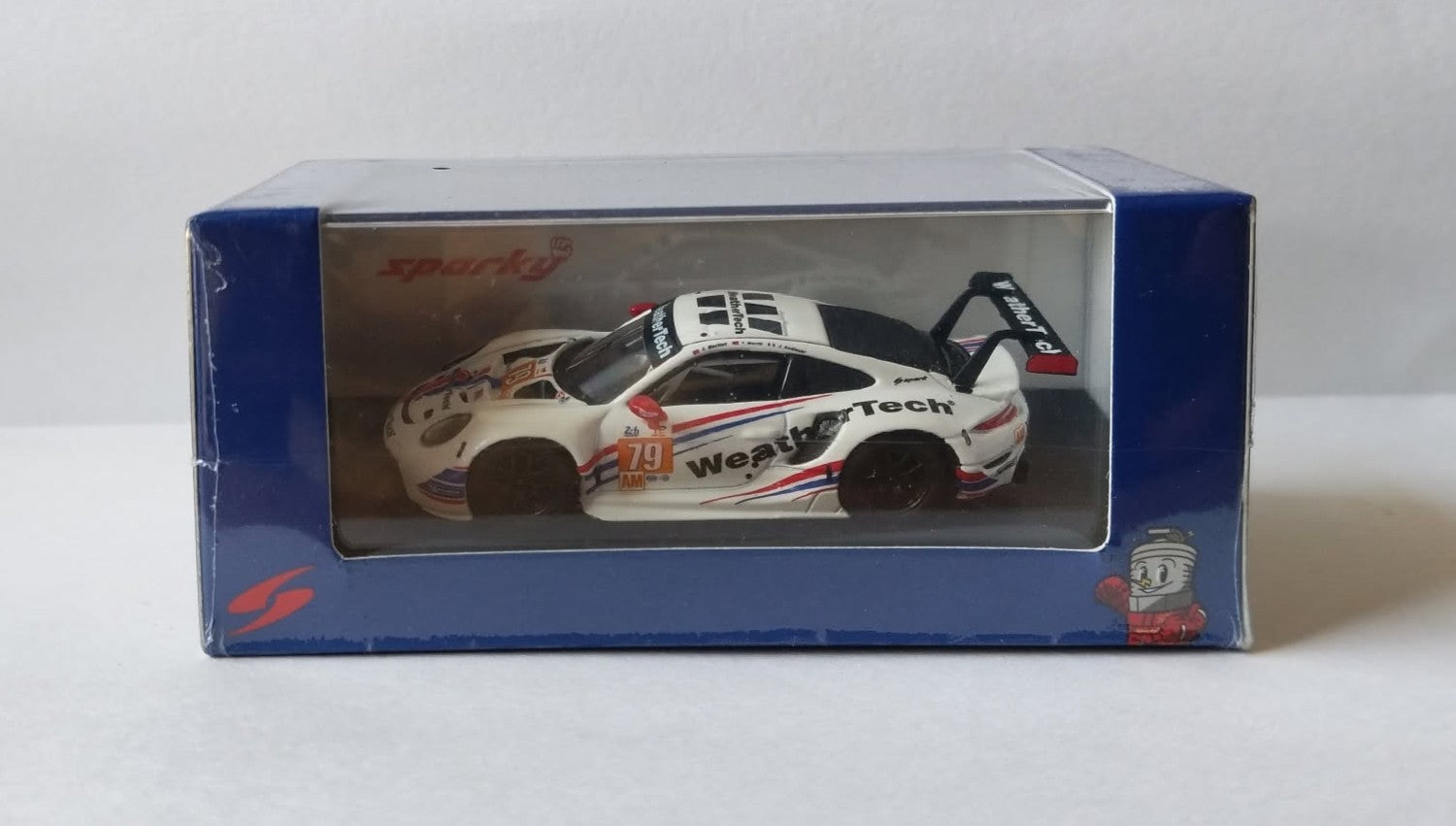 Sparky Scale 1:64 - Porsche 911 RSR-19 No.79 WeatherTech